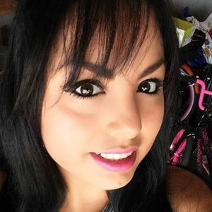 Meet your Posher, Isamar